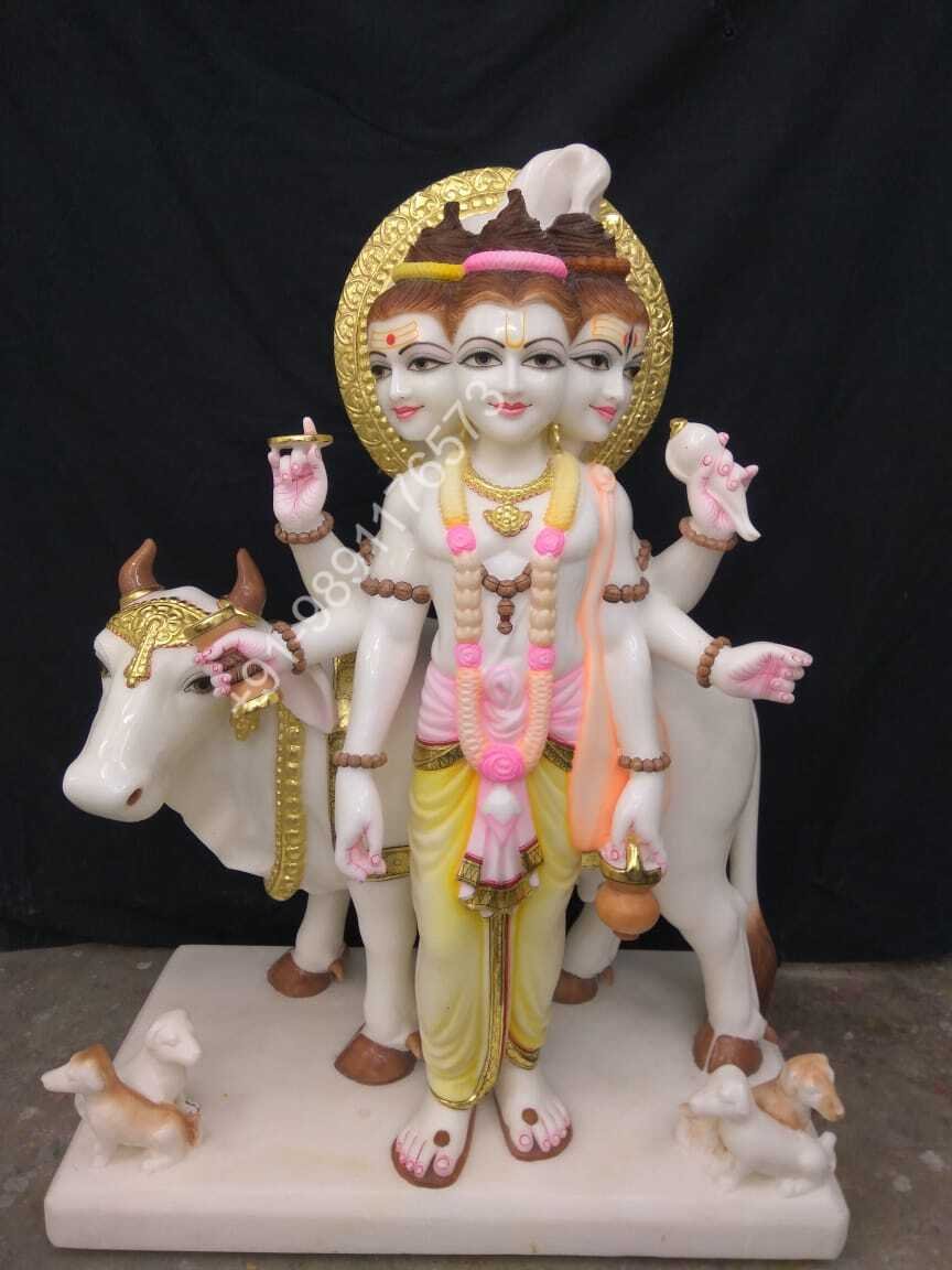 DATTATREYA IN MARBLE