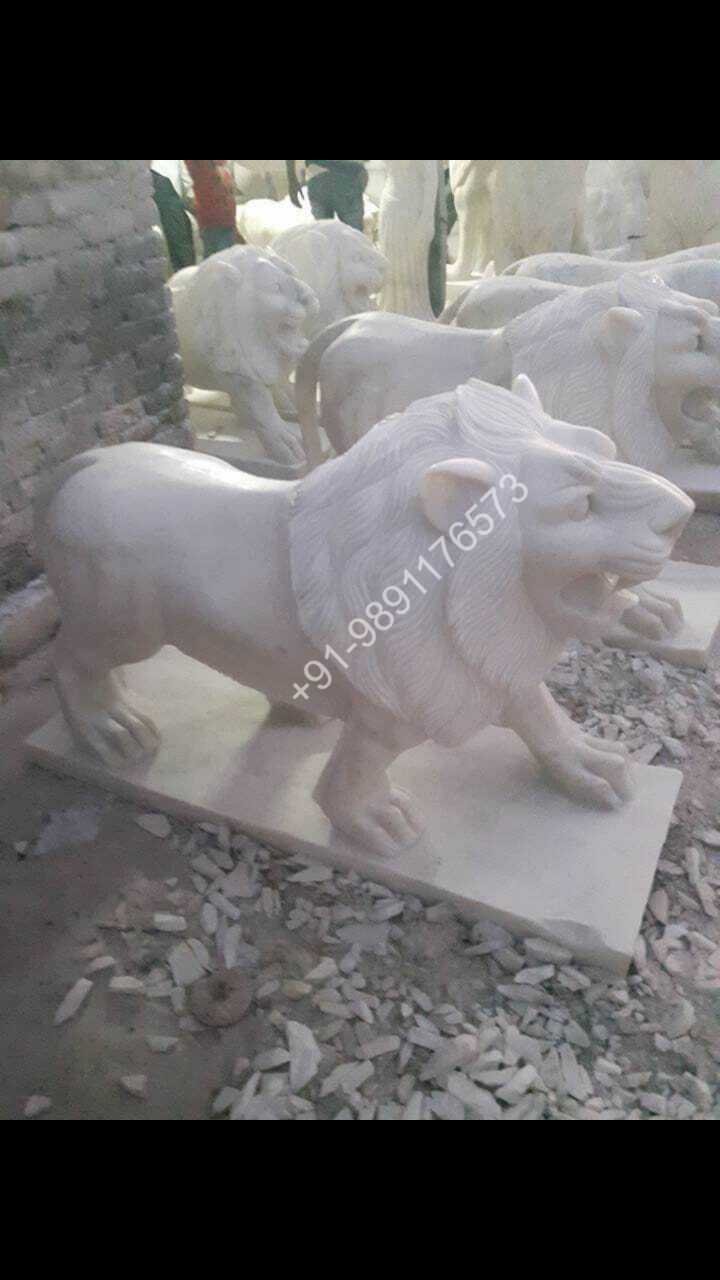 Lion Idol In Marble